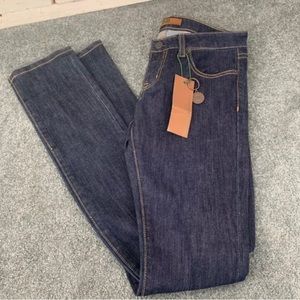 R+D Research Development Jeans Dark Wash Size 26 Inseam 33” NWT Key Chain Long